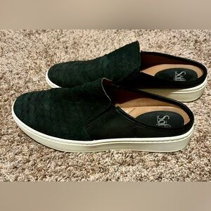 Women’s Black Leather Sommers III Sneaker Mule —Size 9.5